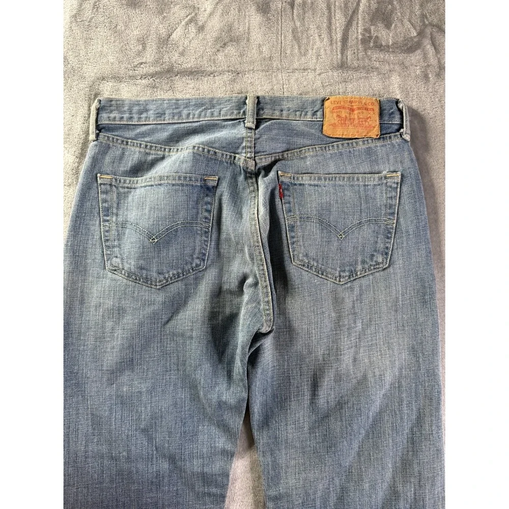Levis these classic